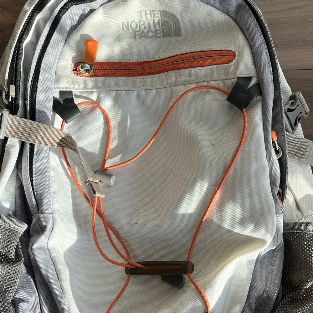 The North Face Isabella Gray and White Backpack - Picture 2 of 6